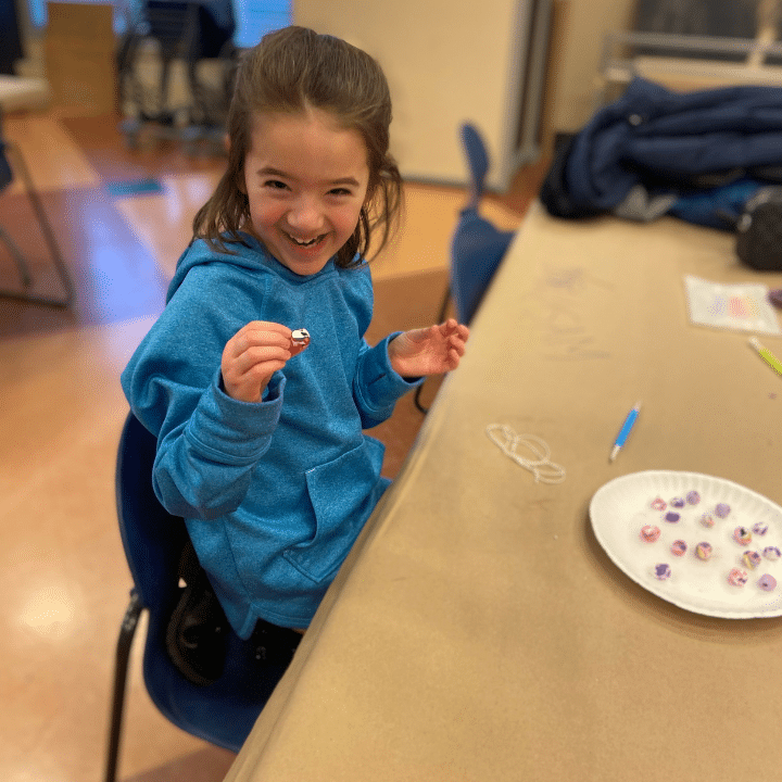 ArtsyAfternoon_ClayBeads_720x720px